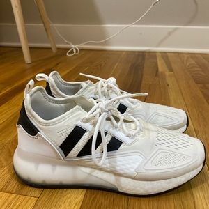 Adidas Sneakers